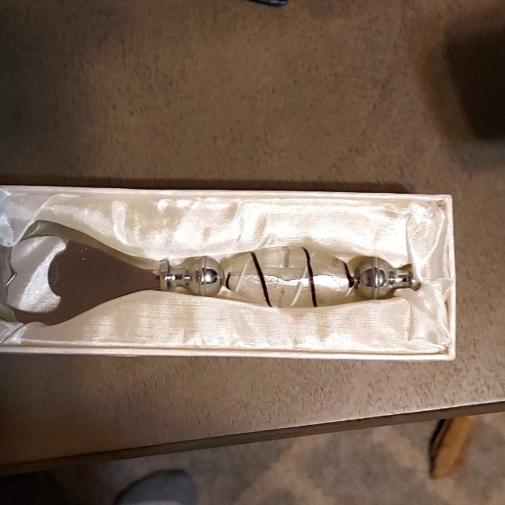 Bottle opener